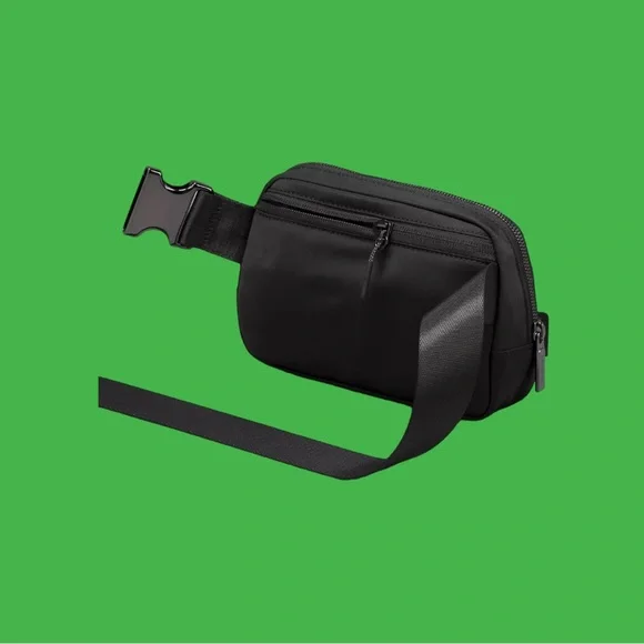 SOLD. Lululemon MONOGRAMMED LOGO everywhere Belt bag Black/Black NWT - Picture 3 of 9